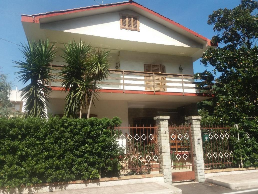 Residenza Nisio Villa Bari Exterior photo